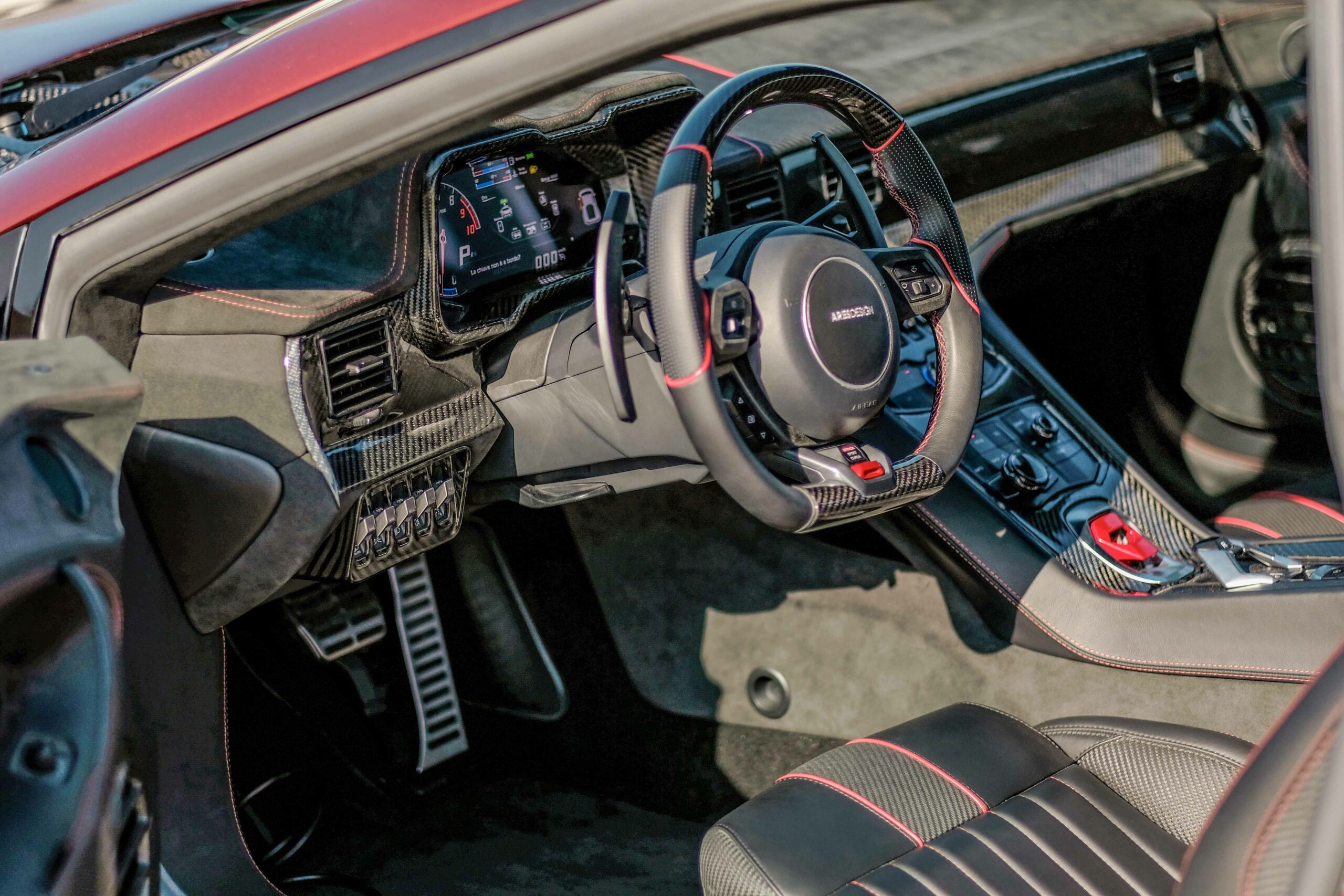 ARES Design resurrects the De Tomaso Pantera: The Panther ProgettoUno