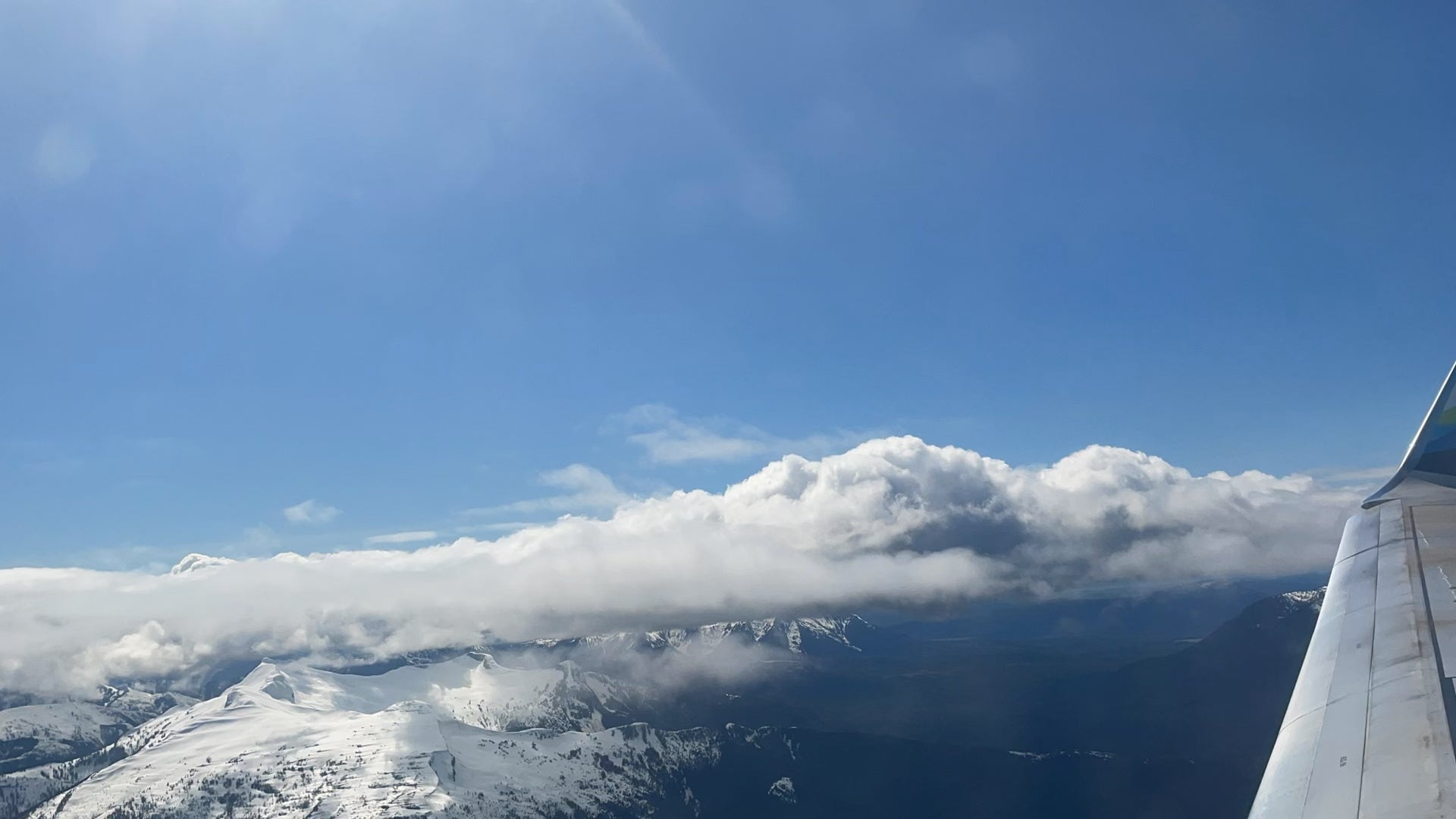 Flying into Petersburg Alaska today was absolutely beautiful. Was down south for a week and I've missed my home