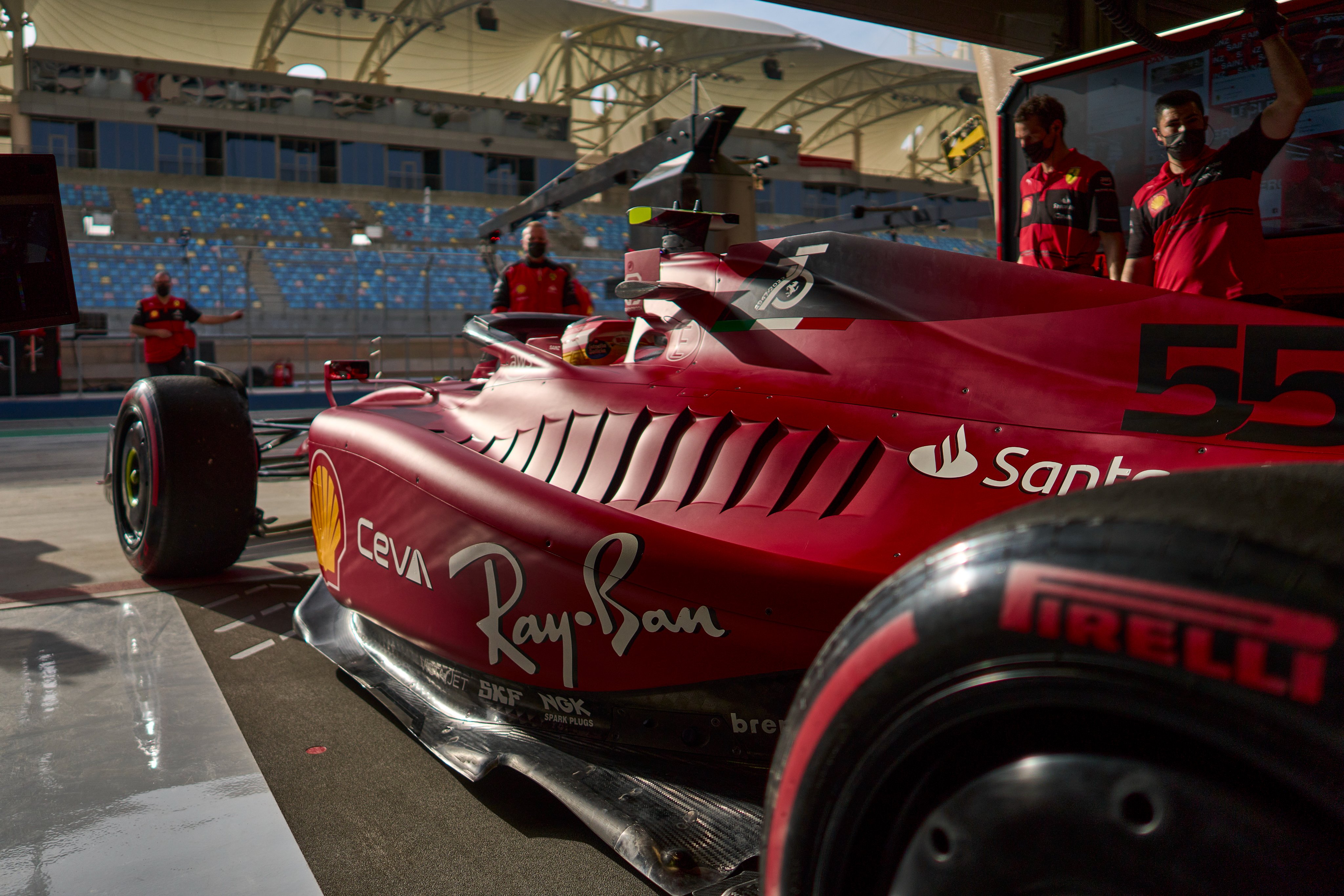 Photos: Eye Candy From The Bahrain F1 Test. GRAND PRIX 247
