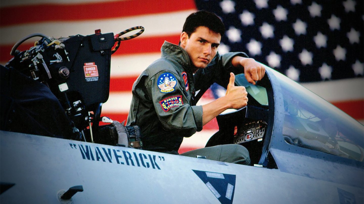 It Finally Happened: Cruise Reunites With An F 14 Tomcat In New Top Gun 2 Set