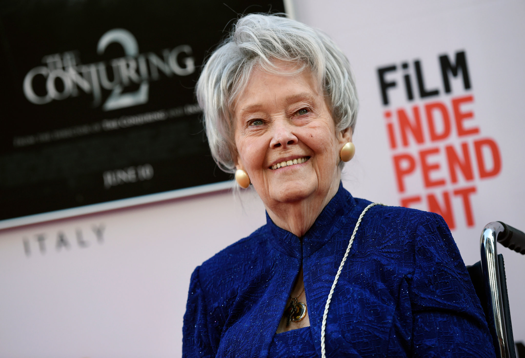 Lorraine Warren, Paranormal Investigator Portrayed in 'The Conjuring, ' Dies