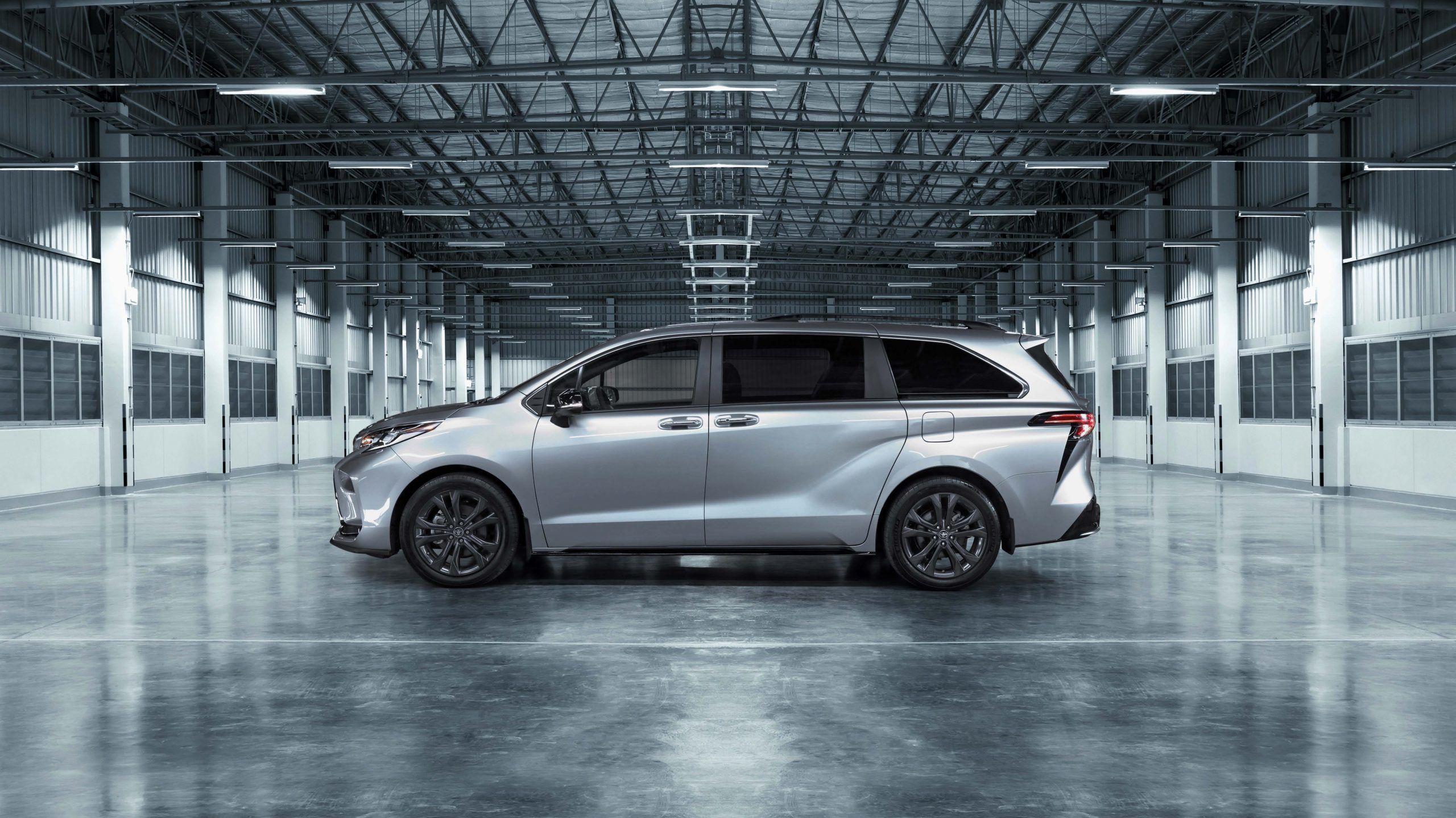 View Photo of the 2023 Toyota Sienna 25th Anniversary Edition