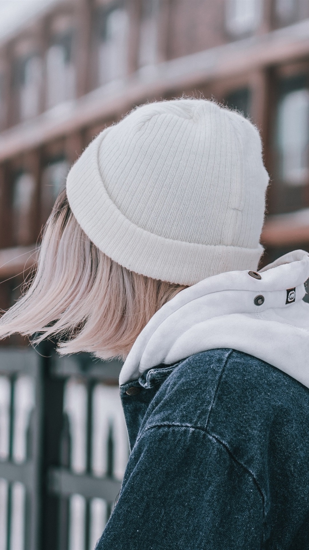 Free download iPhone Wallpaper Short Hair Girl Back View Hat Coat Girl [1080x1920] for your Desktop, Mobile & Tablet. Explore Short Hair Wallpaper. Hair Stylist Wallpaper, Wallpaper Hair Luxury