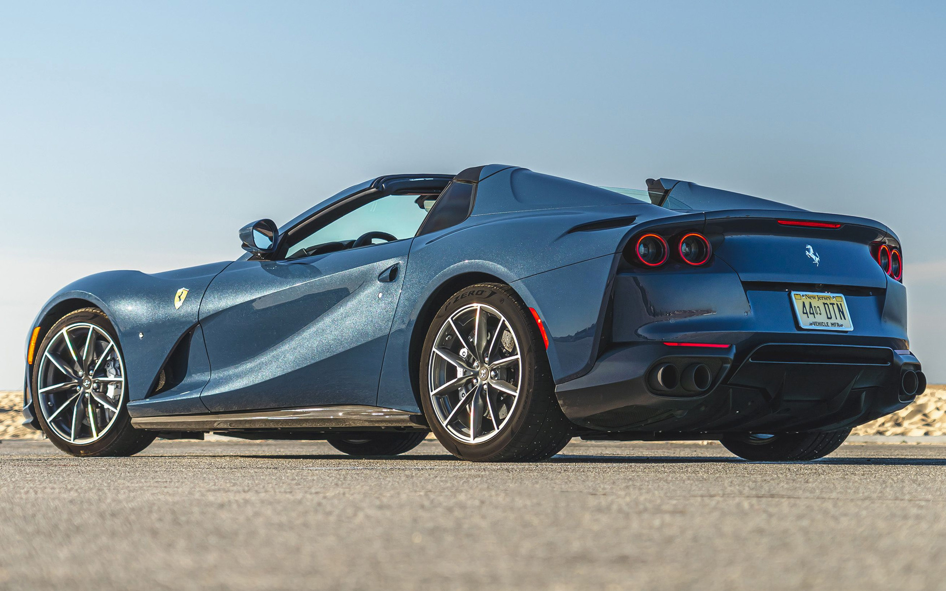 Ferrari 812 GTS (US) and HD Image