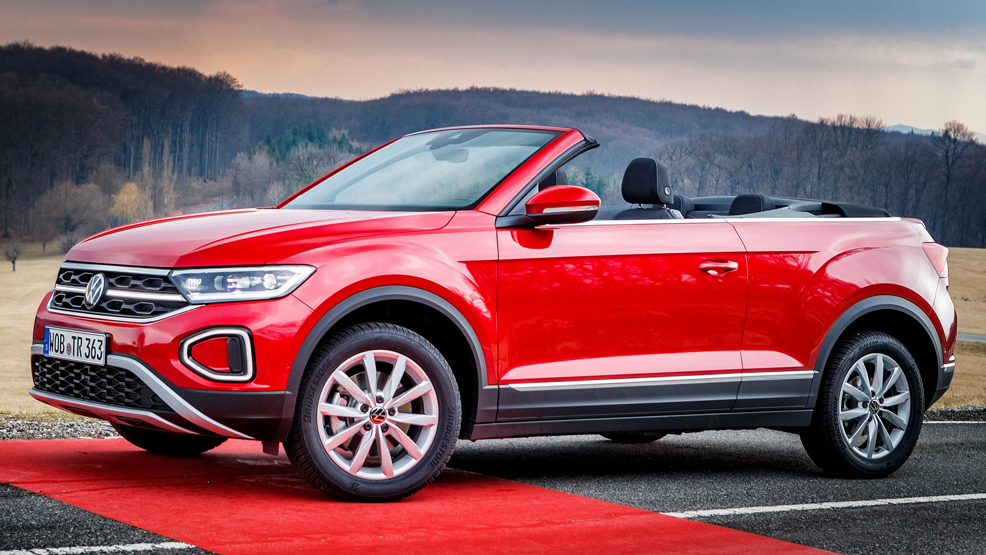 2022 Volkswagen T Roc Cabriolet And HD Image