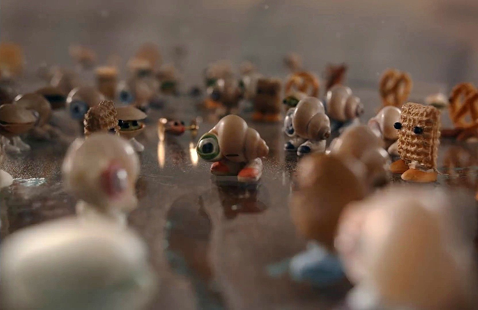 Marcel the Shell with Shoes On