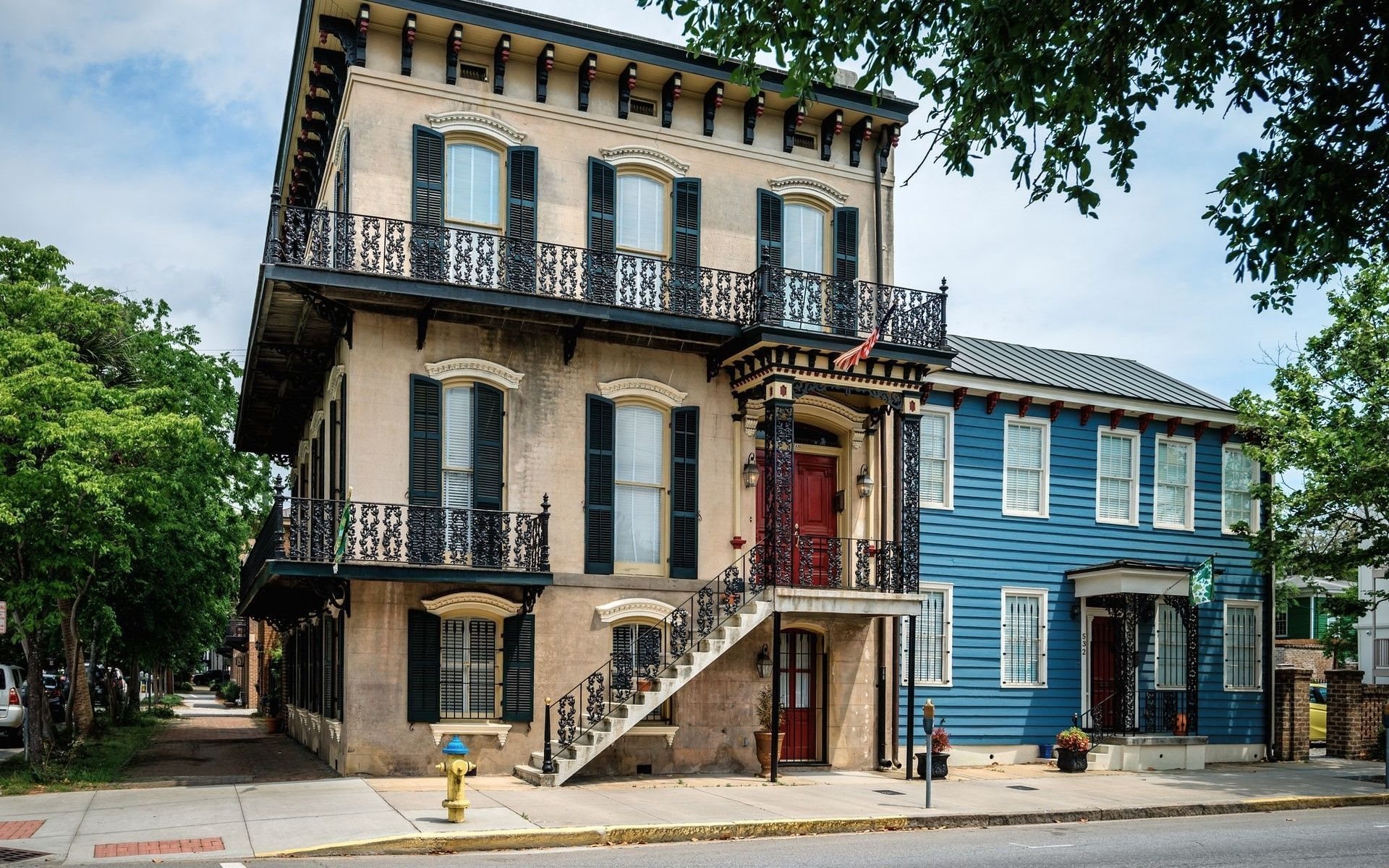 Download wallpaper old house, savannah, georgia for desktop with resolution 1920x1200. High Quality HD picture wallpaper