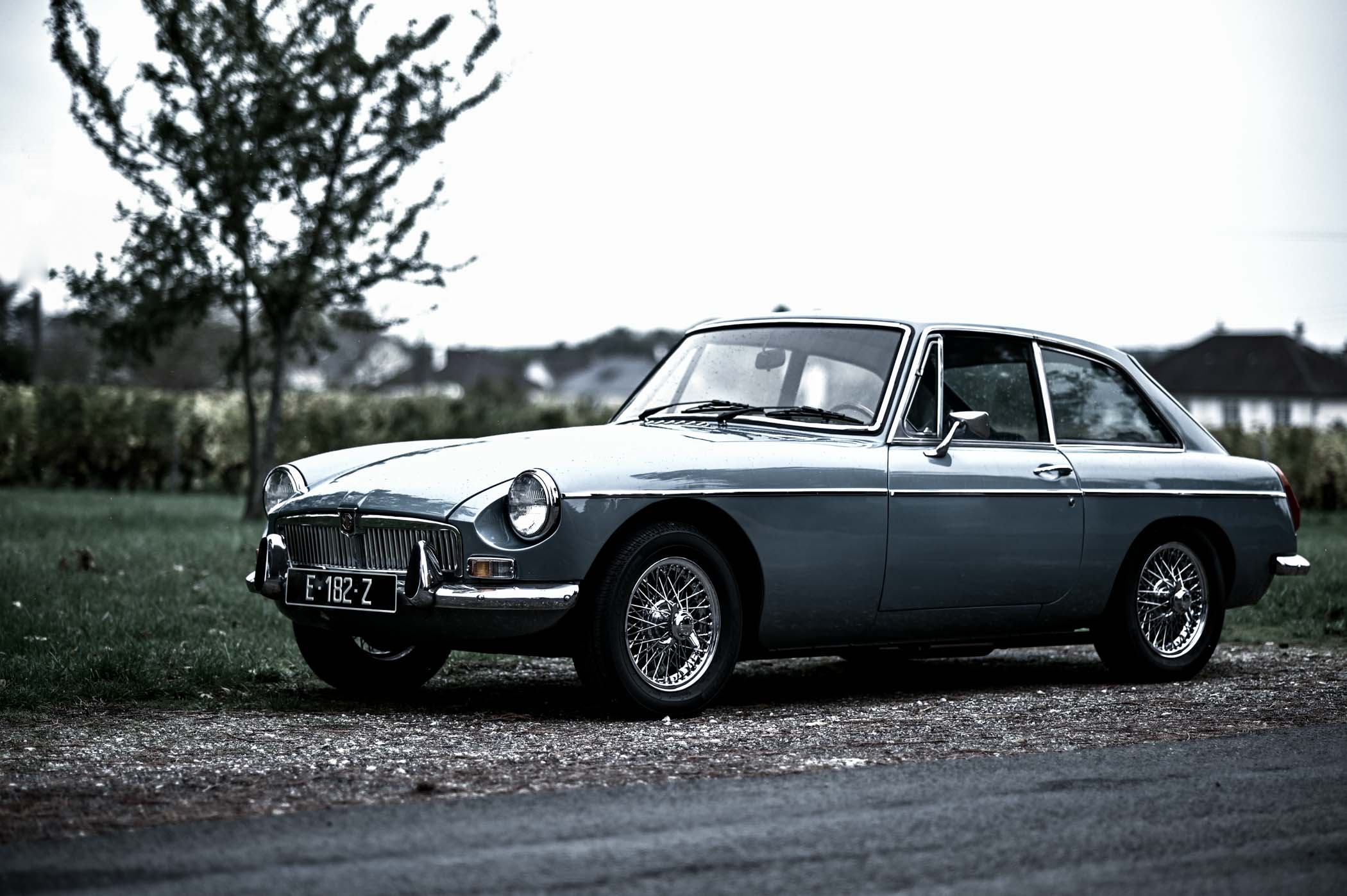 A Personal Story into Classics, Acquiring an MGB and Learning to Live with It