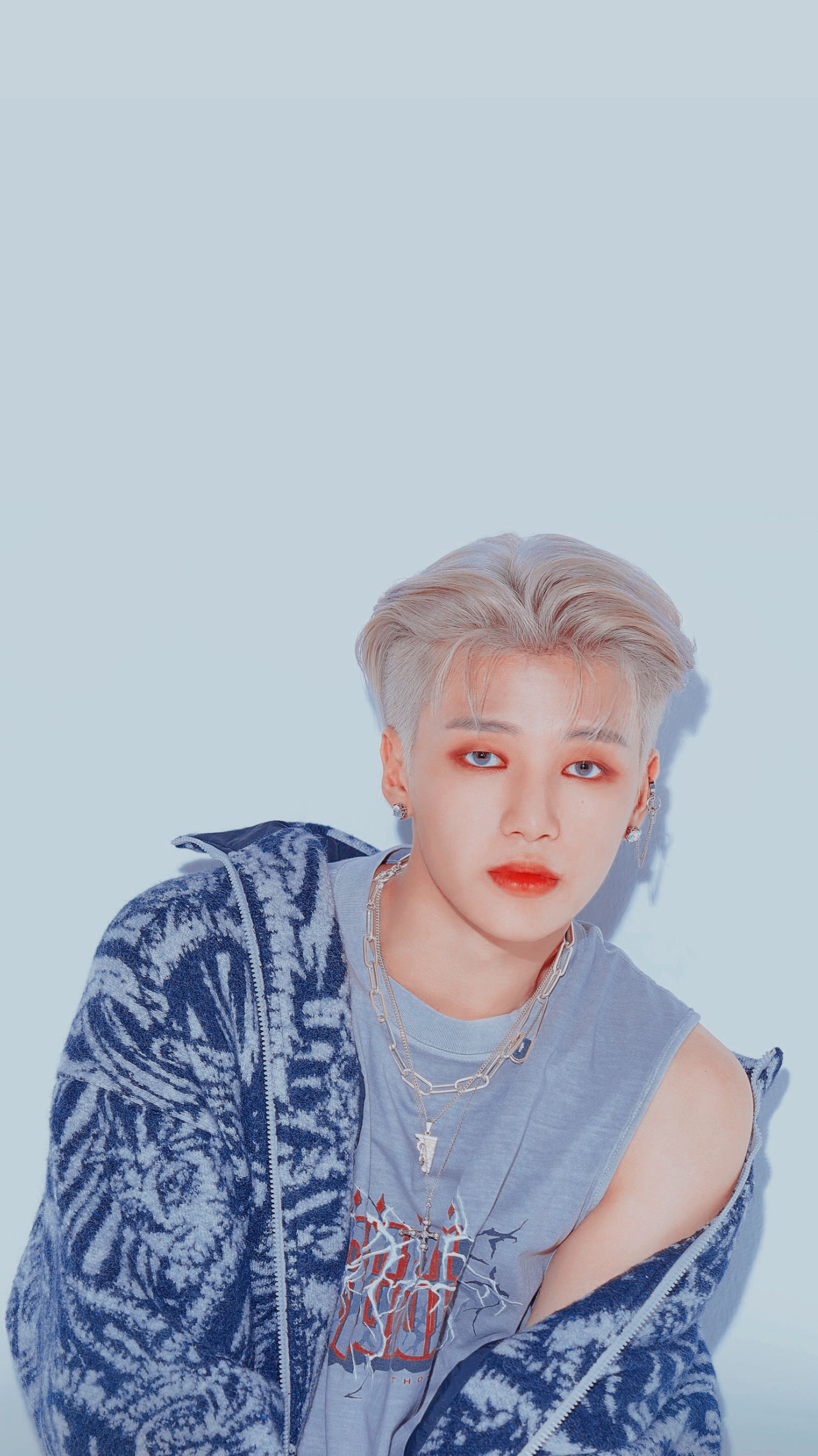 ateez #kpop #wallpaper #atiny #lockscreen #wooyoung. Woo young, Aesthetic boys, Kpop guys