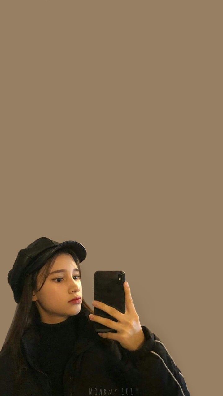 휴닝바히에. Huening Bahiyyih Wallpaper