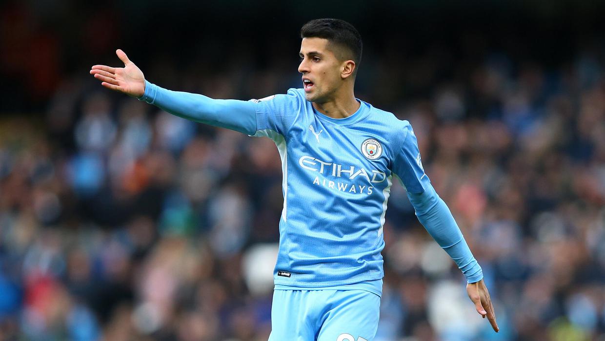 Joao Cancelo Signs New Five Year Deal With Manchester City