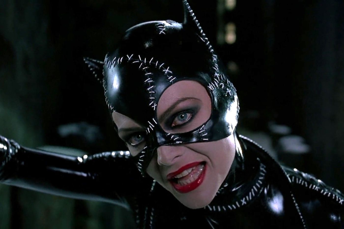 Michelle Pfeiffer Catwoman Wallpapers Wallpaper Cave