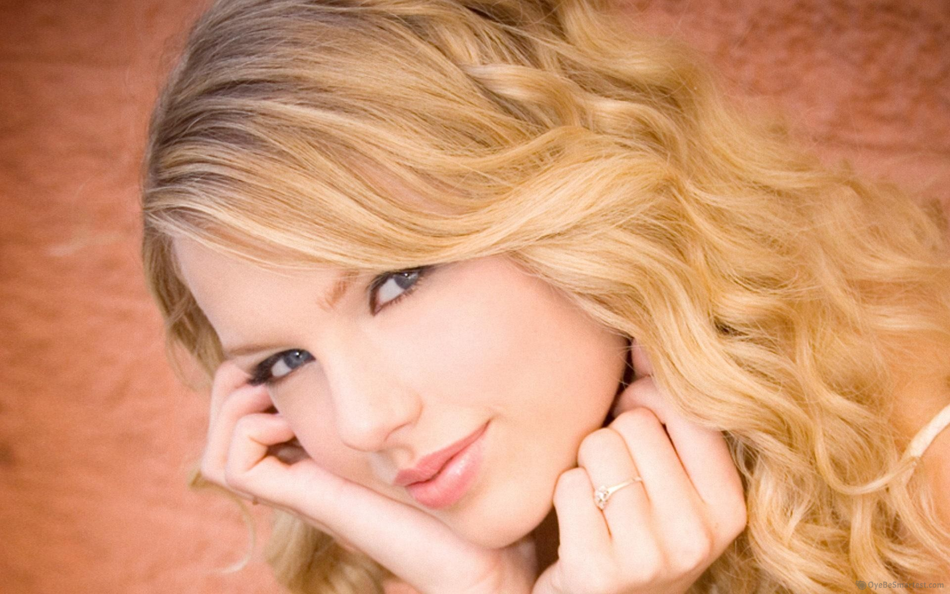 Taylor Swift Mine Wallpaper Full HD Wallpaper. Photo