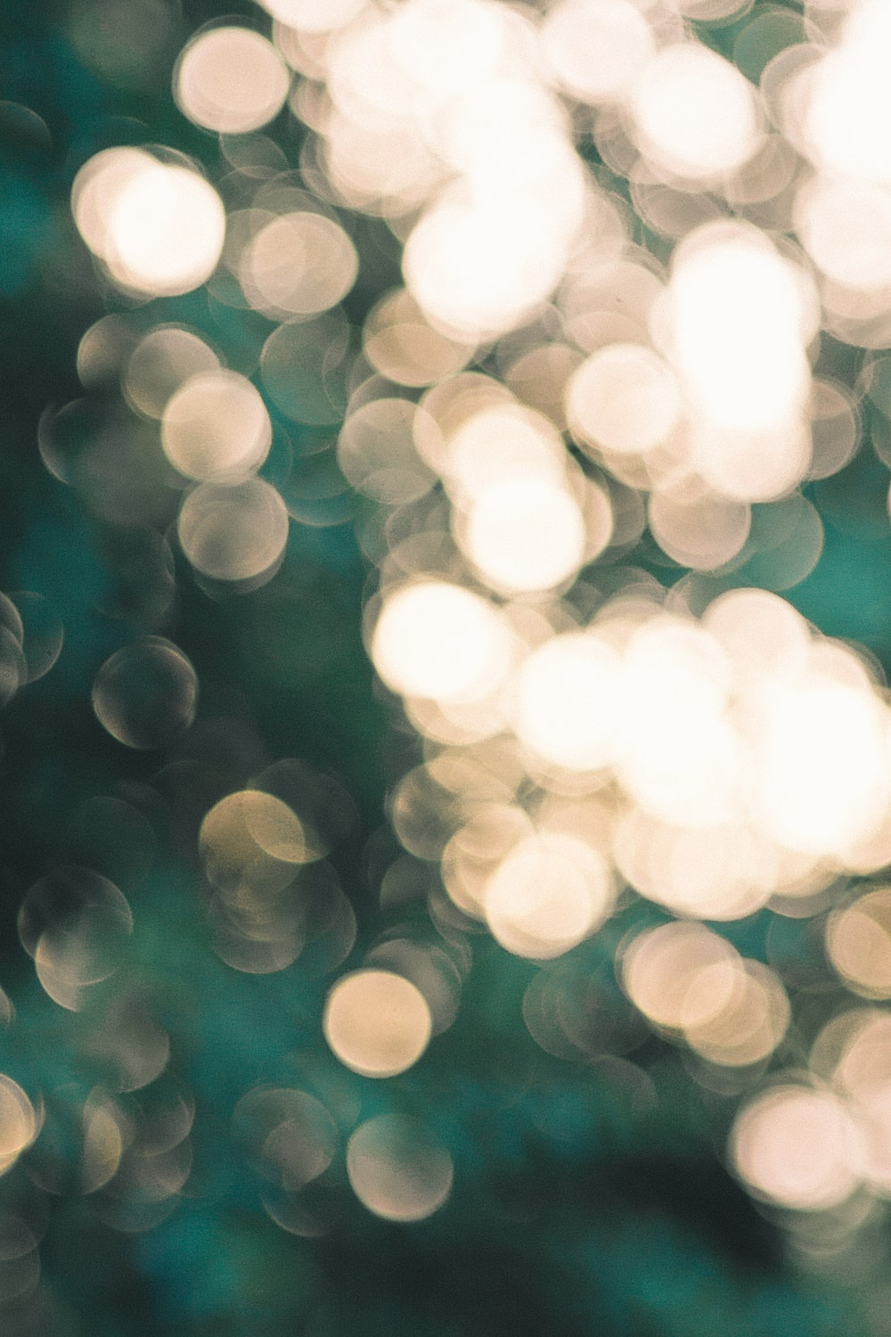 Bokeh Light Picture [HQ]. Download Free Image