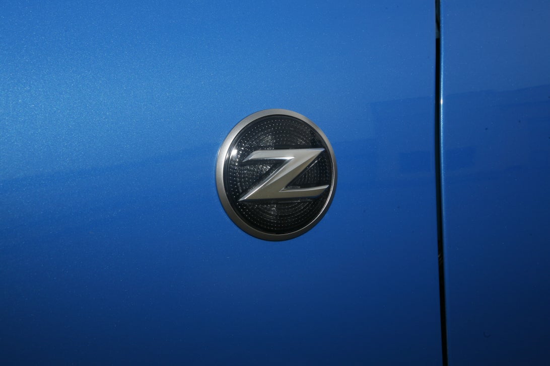 Photos: 2009 Nissan 370Z