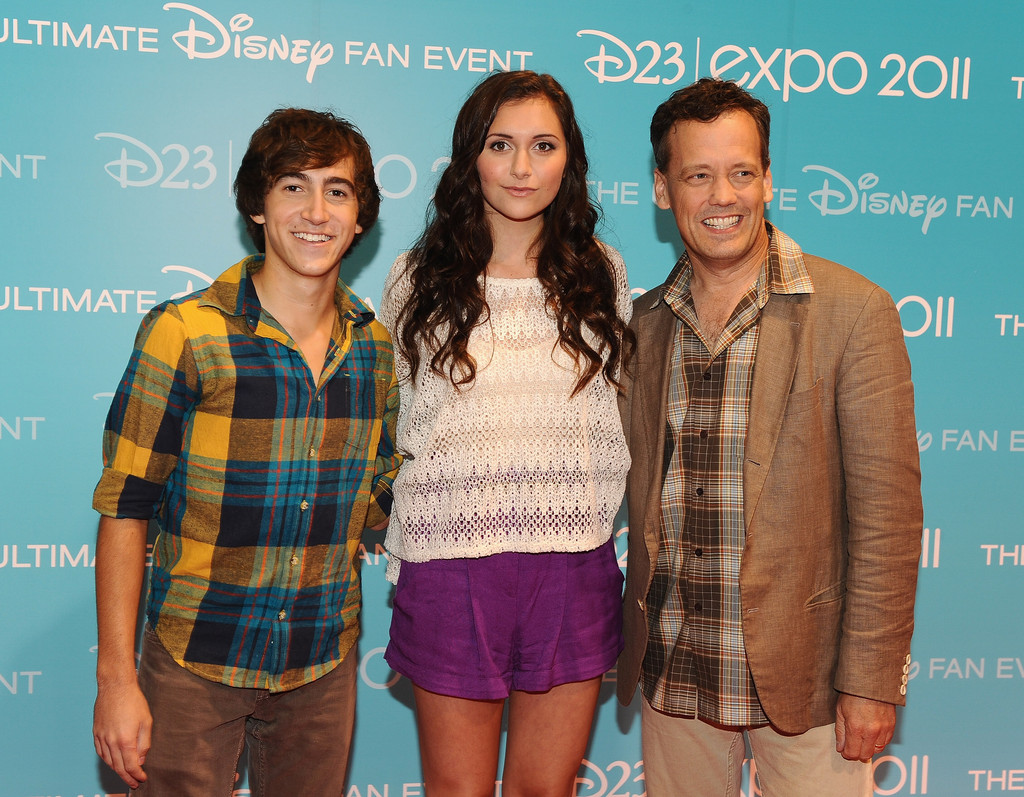 Dee Bradley Baker Wallpapers - Wallpaper Cave