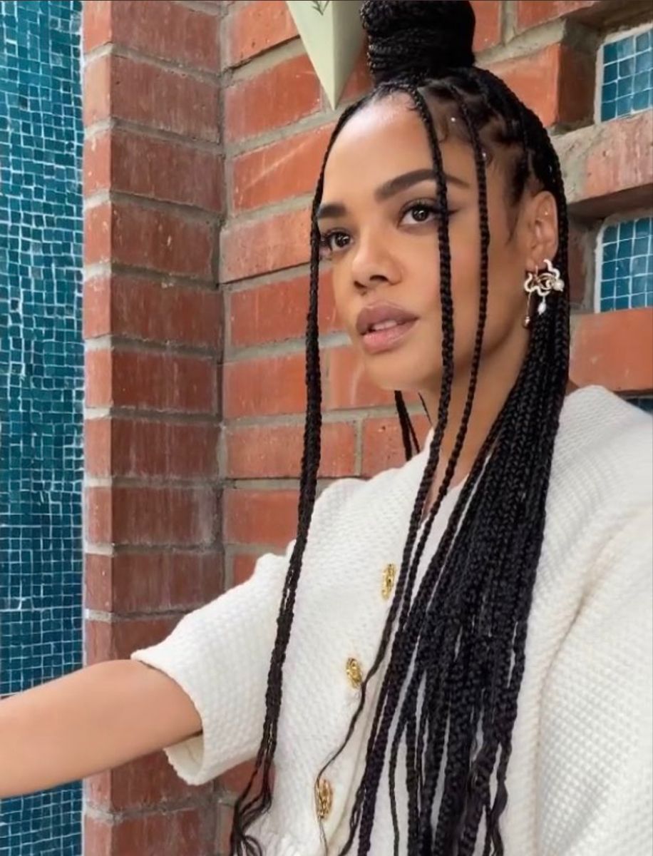 Tessa Thompson Aesthetic Wallpapers - Wallpaper Cave