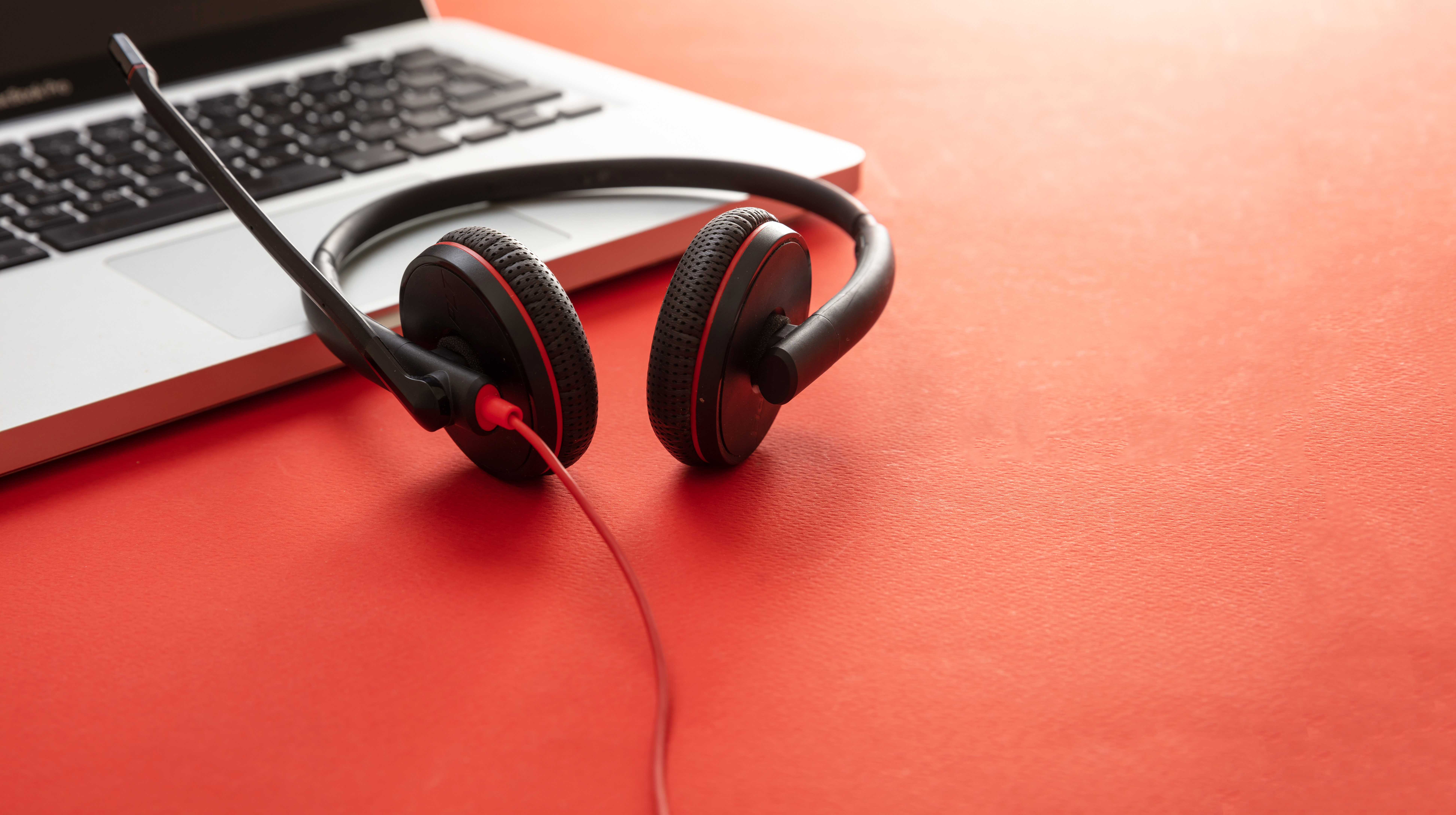 Benefits of Outsourcing Your Help Desk