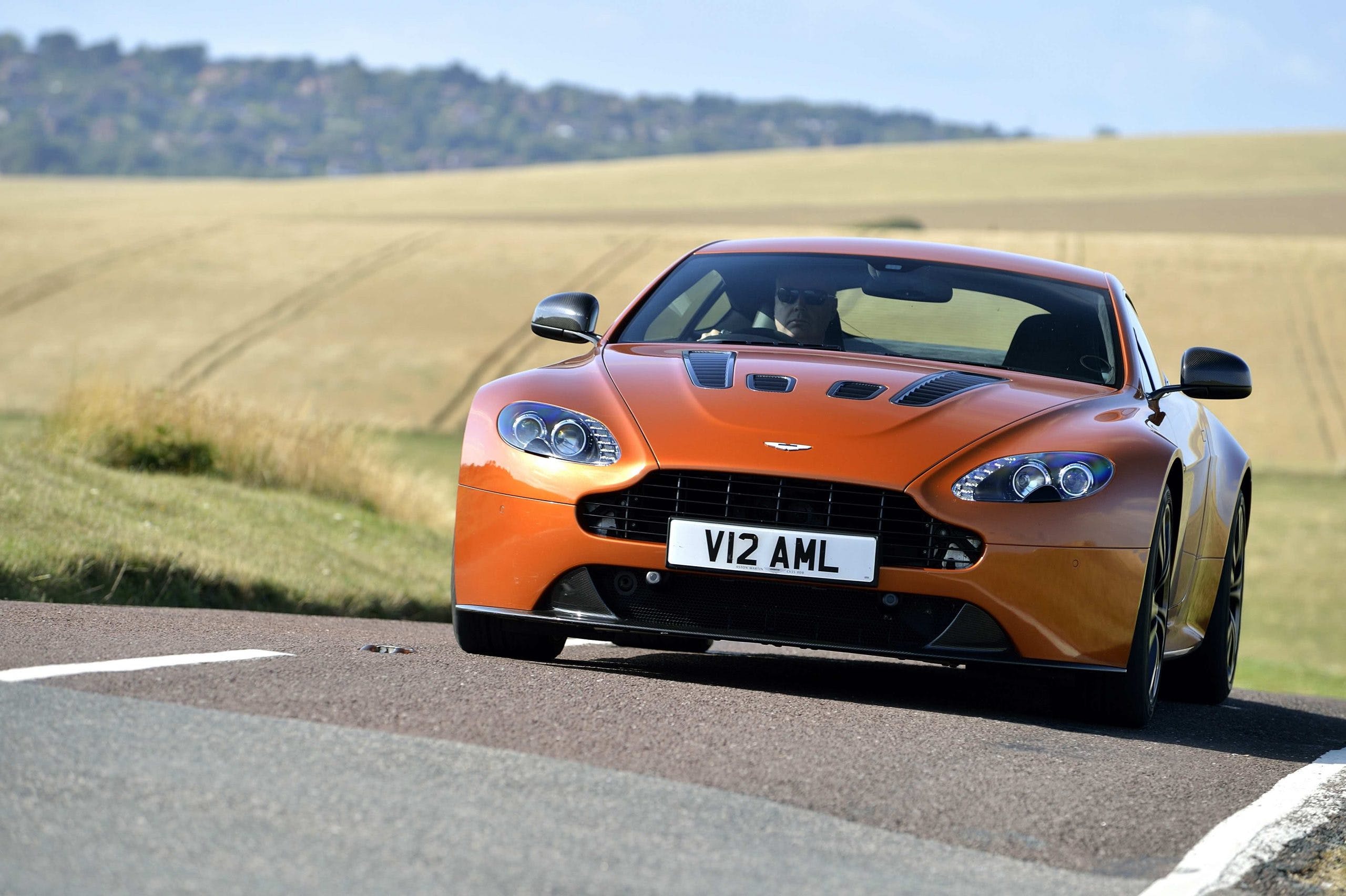 2013 Aston Martin v12 Vantage s