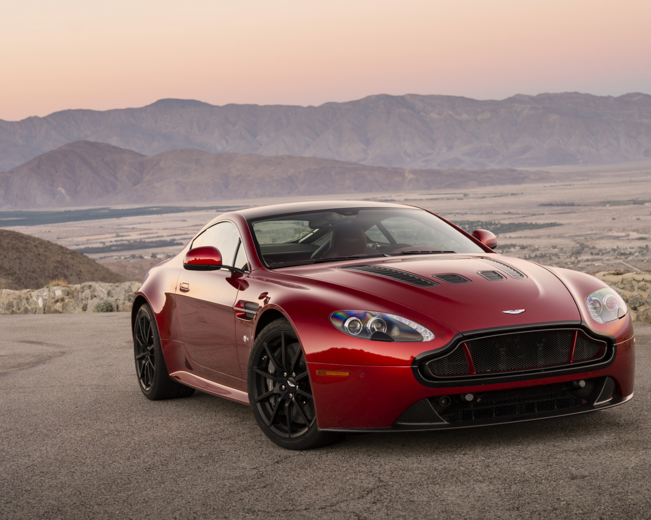 Free download Aston Martin V12 Vantage S 2013 2550 x 1440 Download Close [2550x1440] for your Desktop, Mobile & Tablet. Explore 2550 x 1440 Wallpaper. Wallpaper 2560 X 1440, 2660 x 1440 Wallpaper