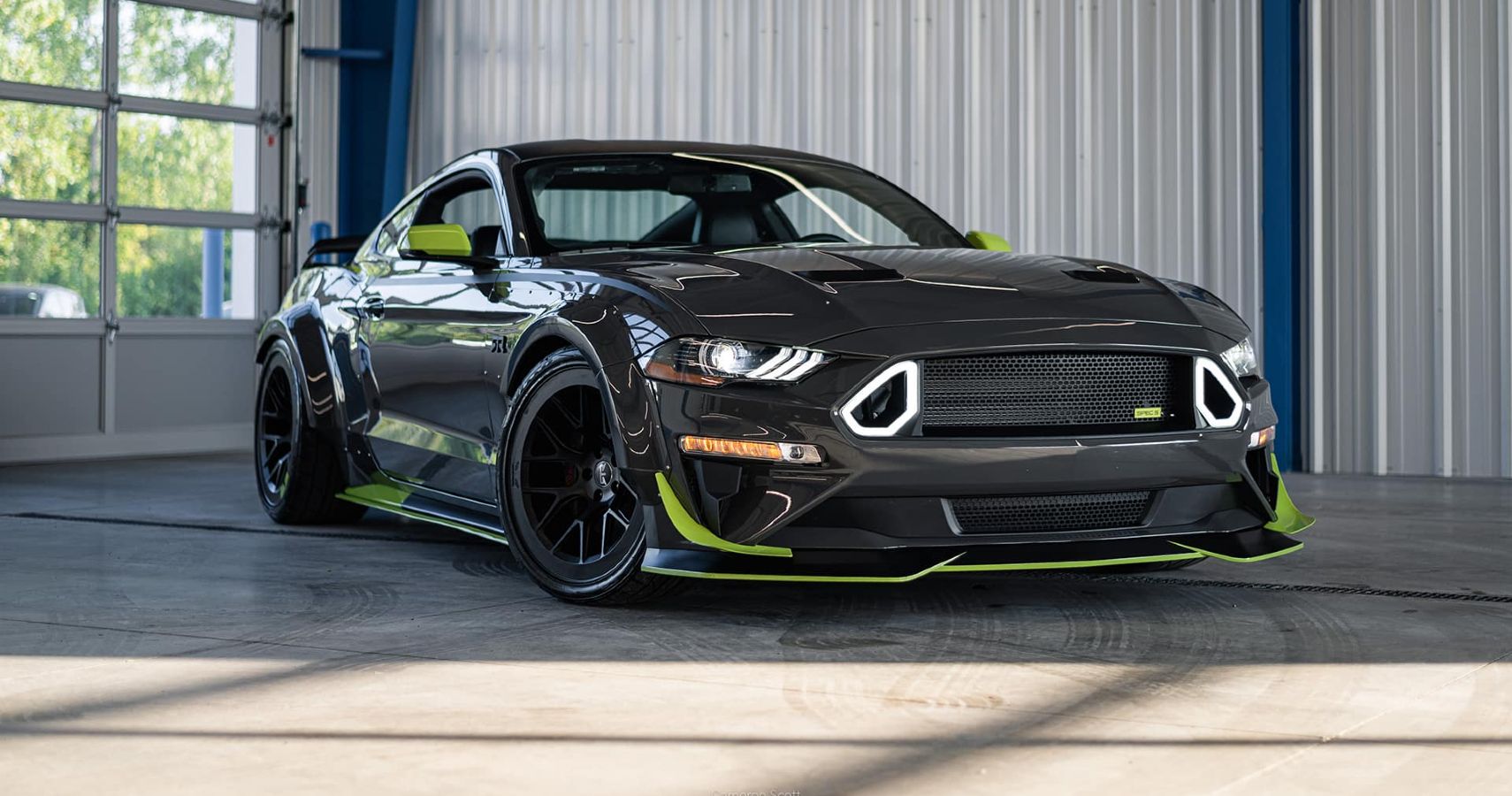 Lebanon Ford And RTR Crank Out Special Edition 10th Anniversary Mustang
