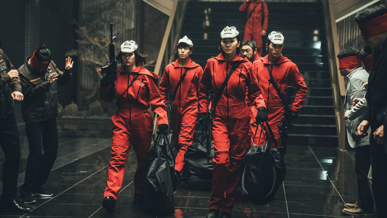 Money Heist: Korea' Is Fun, But a Little Too Faithful