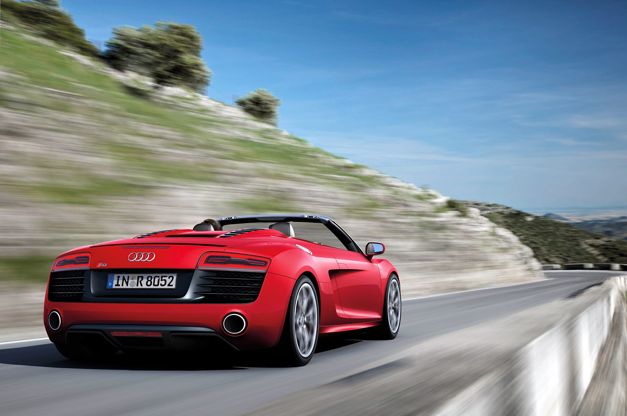 Audi R8 Gets Facelift and New V10 Engine: Details, Image, Videos