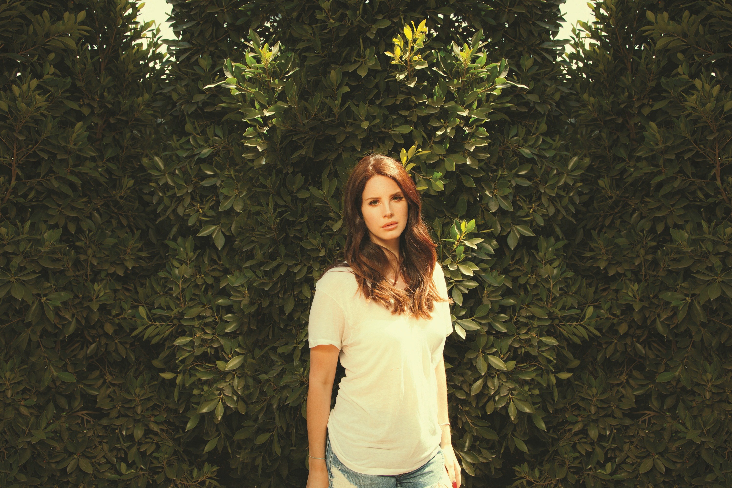 Lana Del Rey HD Wallpaper and Background