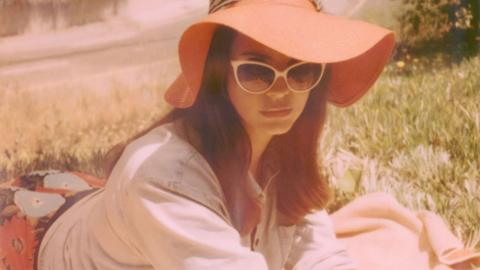On Honeymoon, Lana Del Rey is in the director's chair