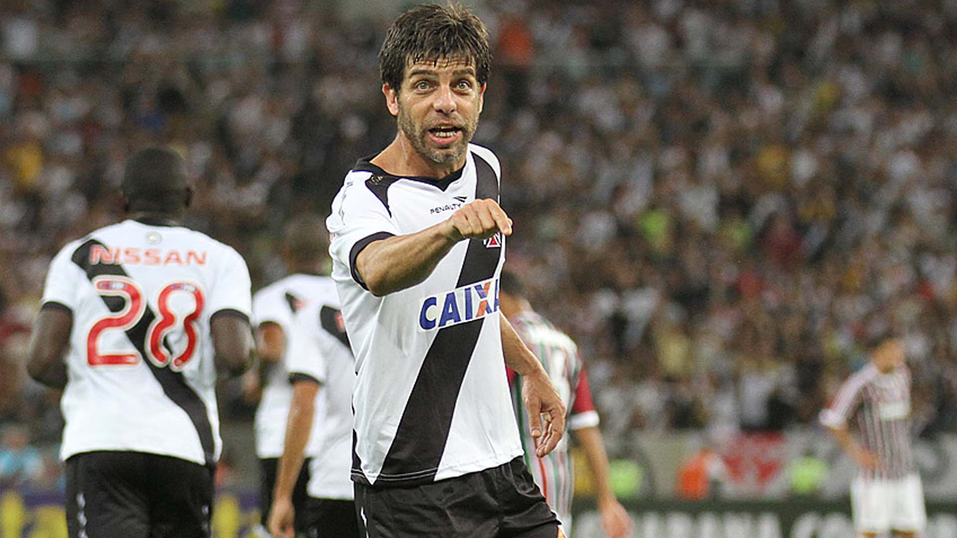 Juninho Pernambucano fue amenazado por criticar la celebración de Vinicius Jr ante Botafogo. Fútbol