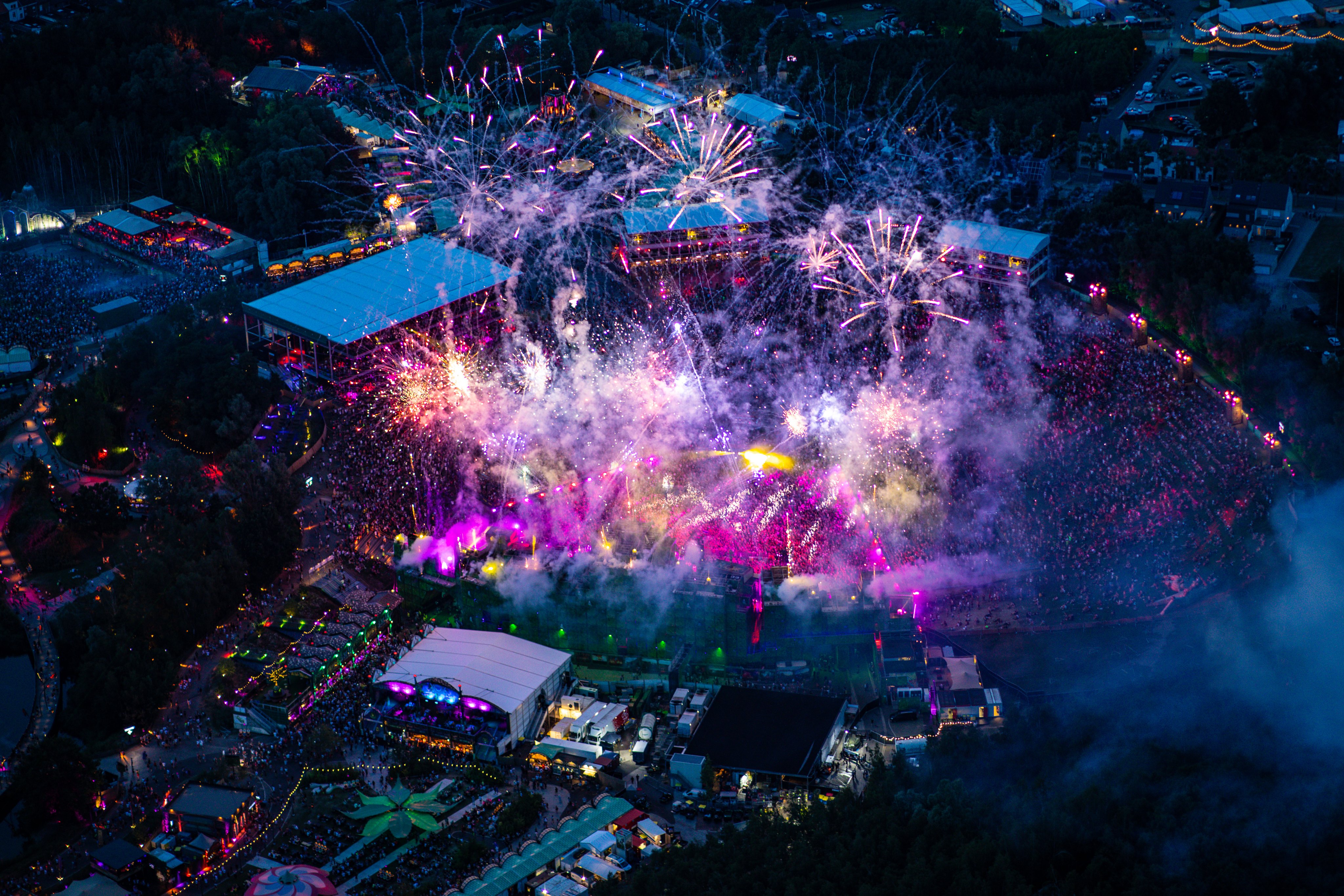Tomorrowland Holy Grounds in full effect