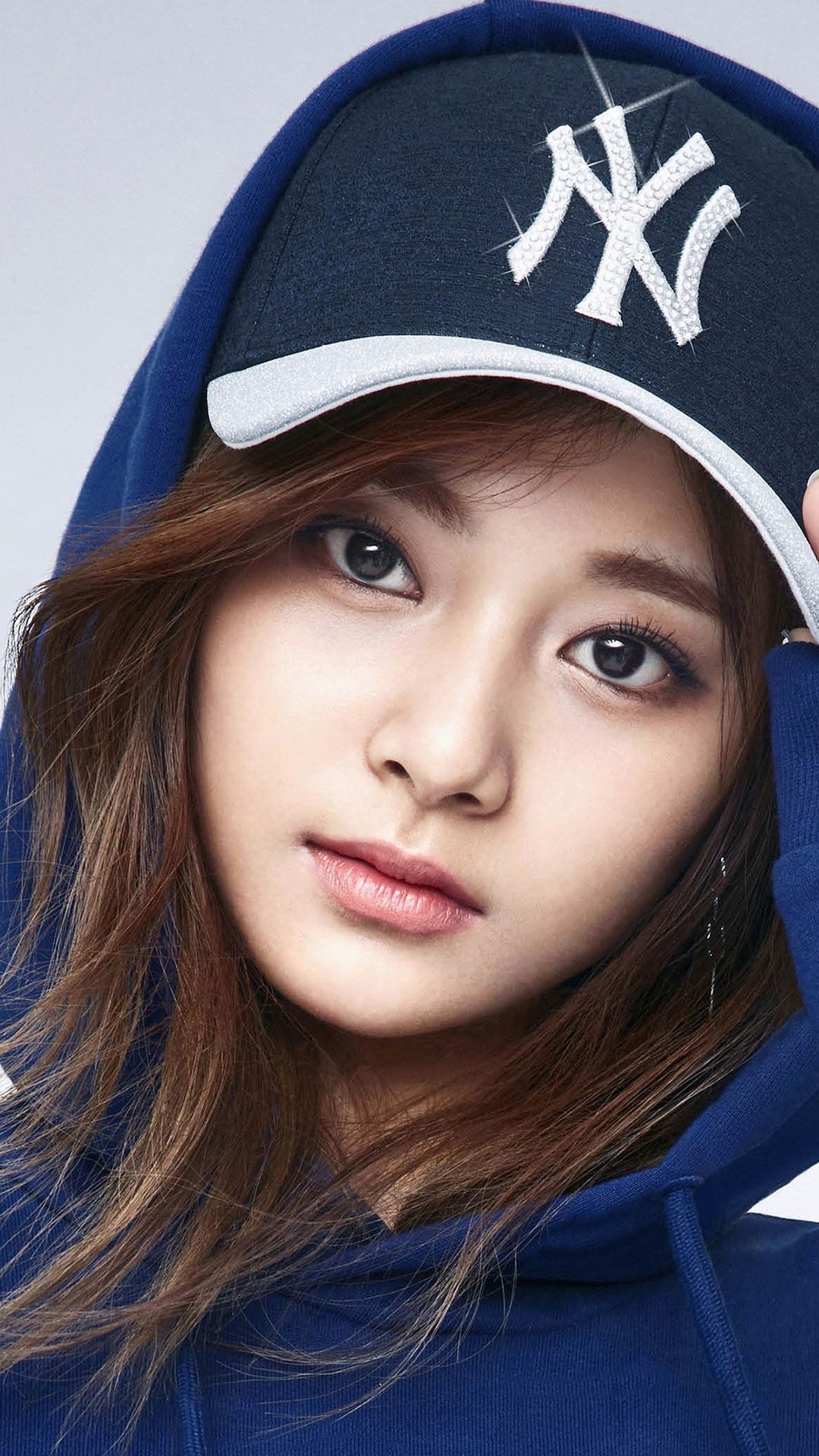 Tzuyu Kpop Girl Idol Face iPhone 8