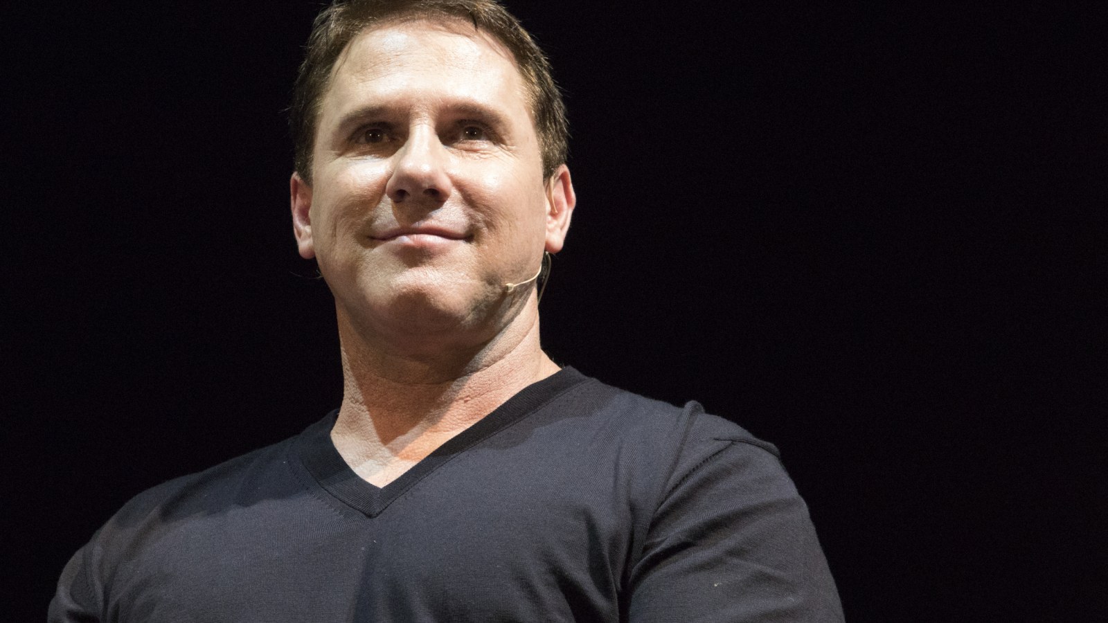 Twitter Reacts to Report That Nicholas Sparks Tried to Ban LGBT Club, Student Protests at His Private School
