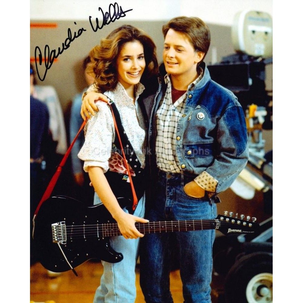 Incredible Marty + Jennifer ideas. back to the future, bttf, michael j fox
