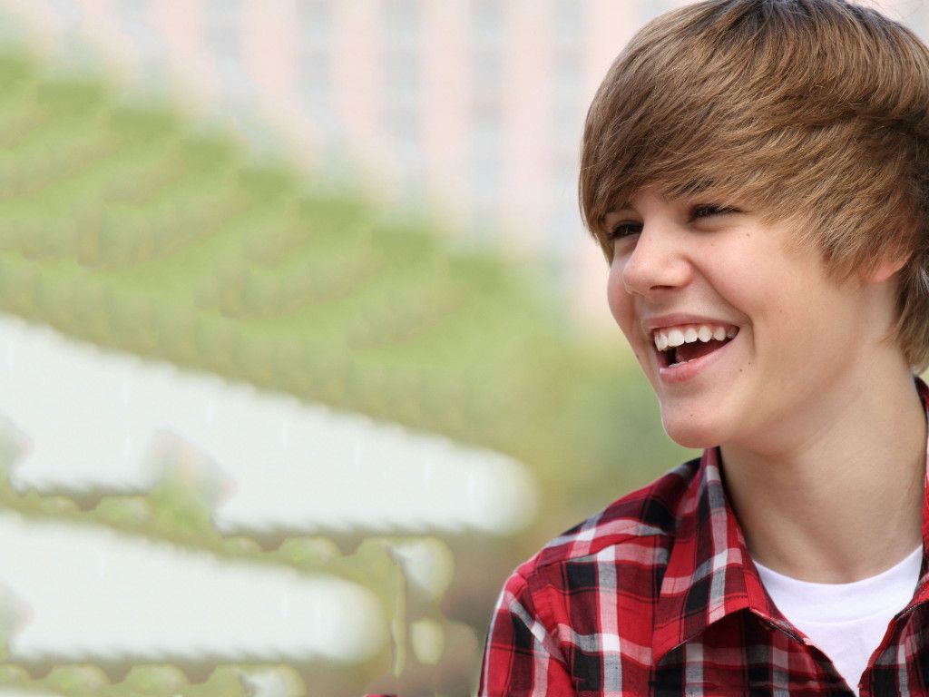 Cute Justin Bieber HD Desktop Wallpaper. Justin bieber smile, Justin bieber picture, Justin bieber