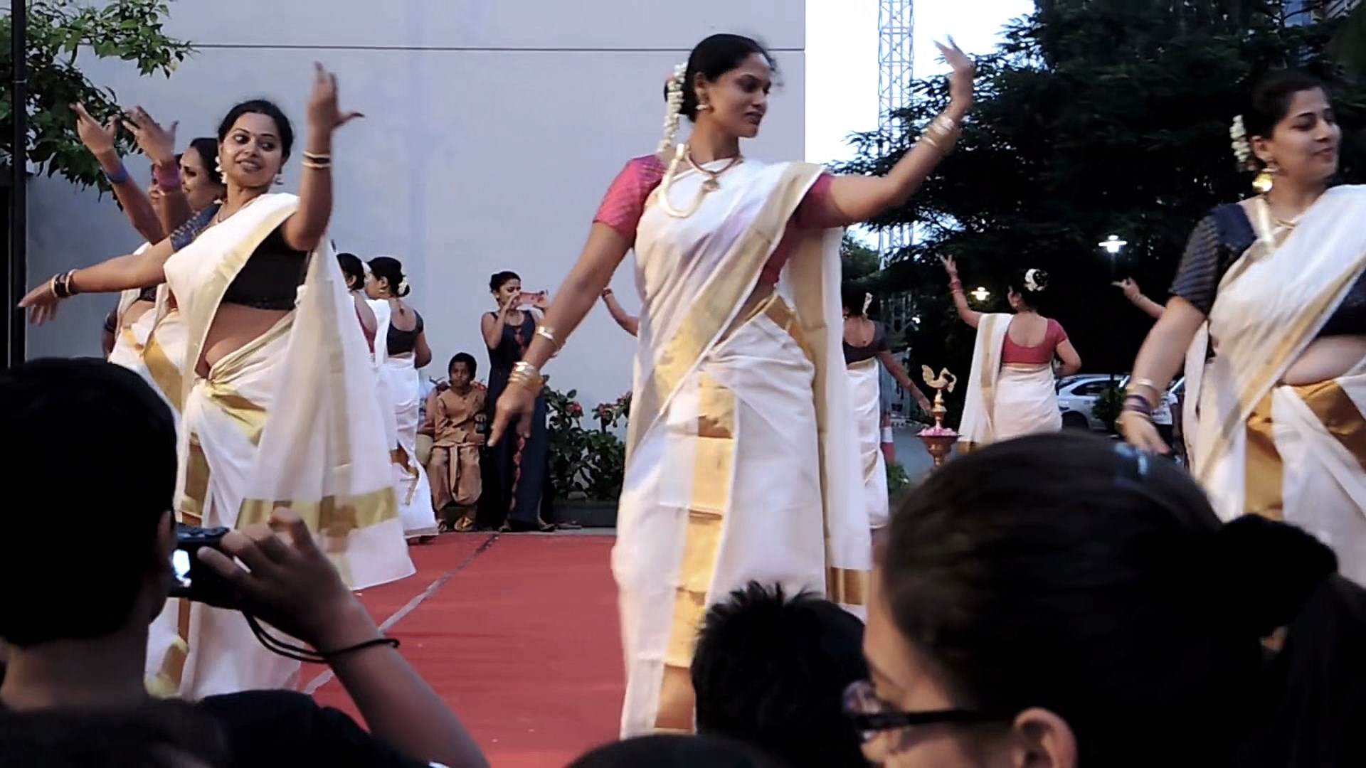 Hot Aunty Big Navel while thiruvathira mkv snapshot 01 32 993