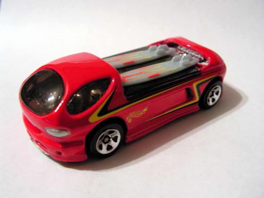 Deora II [HH]. From the 2000 Toys 'R Us Hot Haulers S