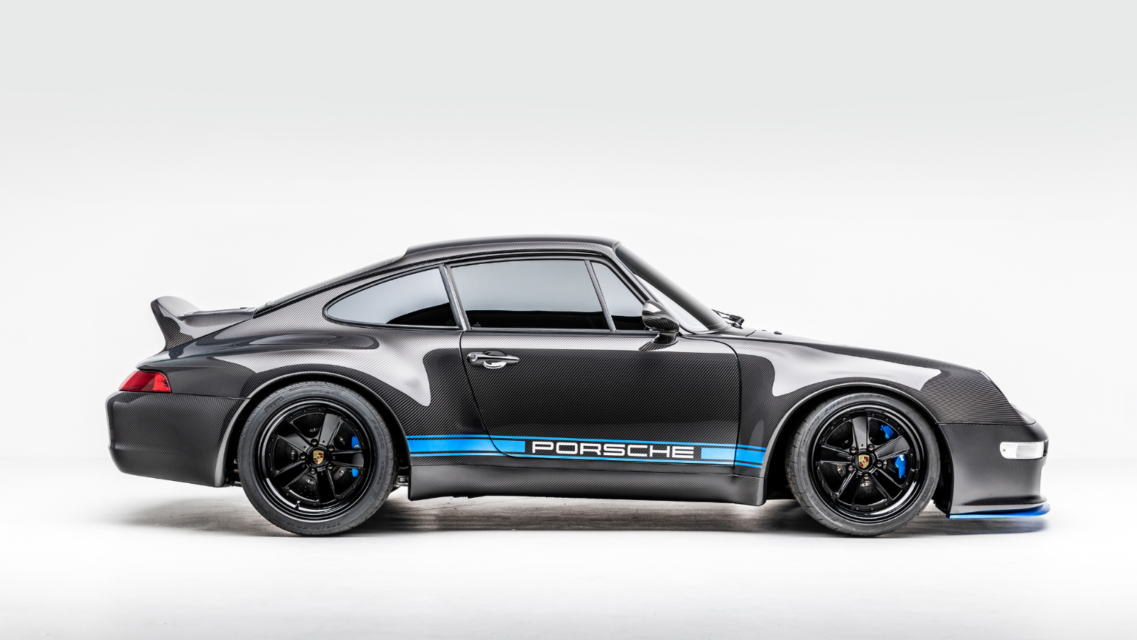 Gunther Werks 993 Porsche is Flawlessly Built