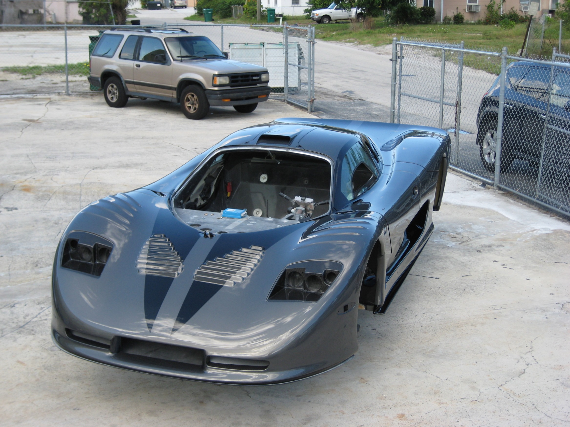 West Palm Beach FL Auto Body Shop Paints Green Hornet Movie Car