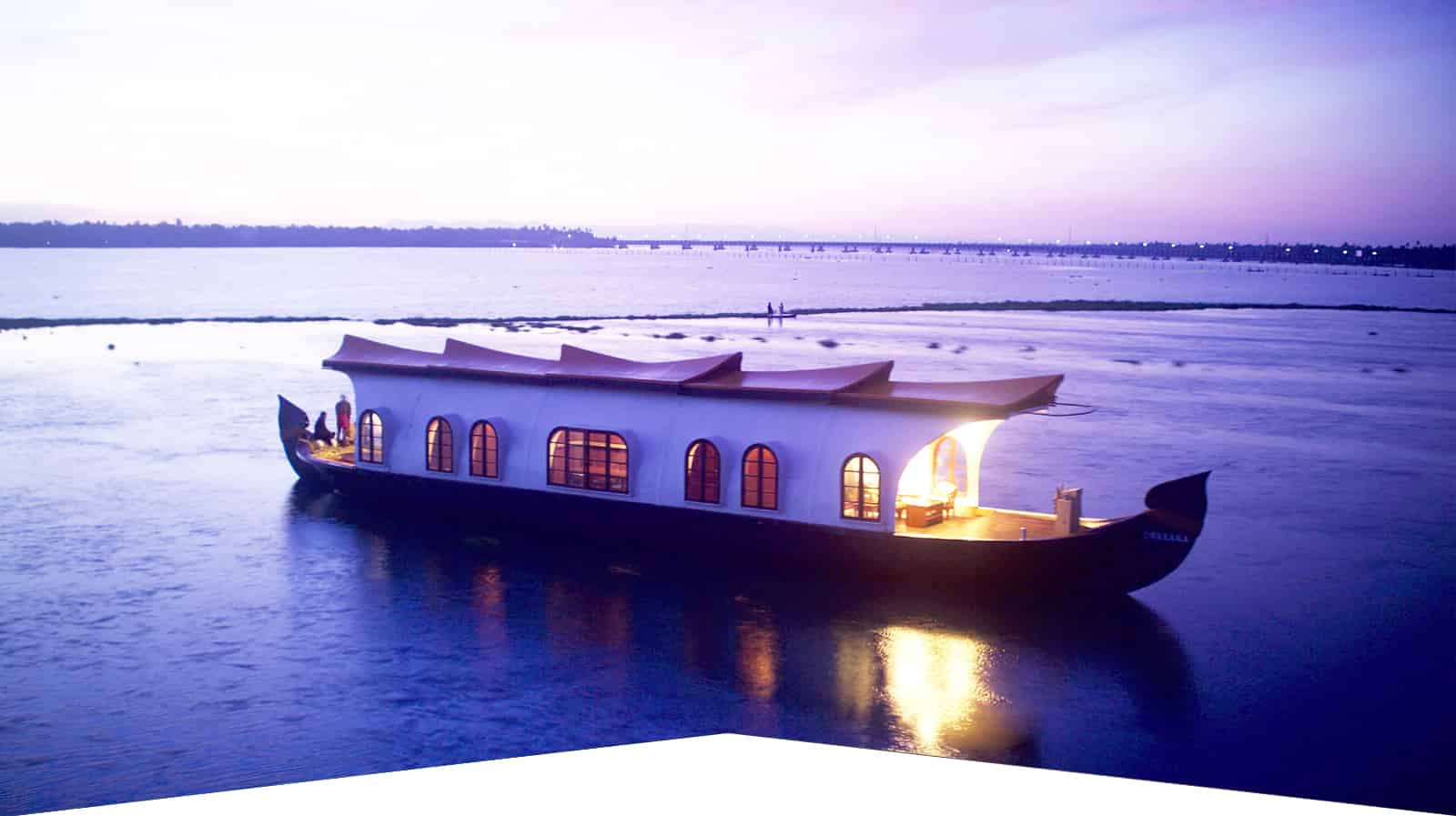 Alleppey Houseboat, Kerala Houseboats, Deluxe, Luxury, Premium, Super Luxury, Conference, Honeymoon, Family, Alappuzha Boat House