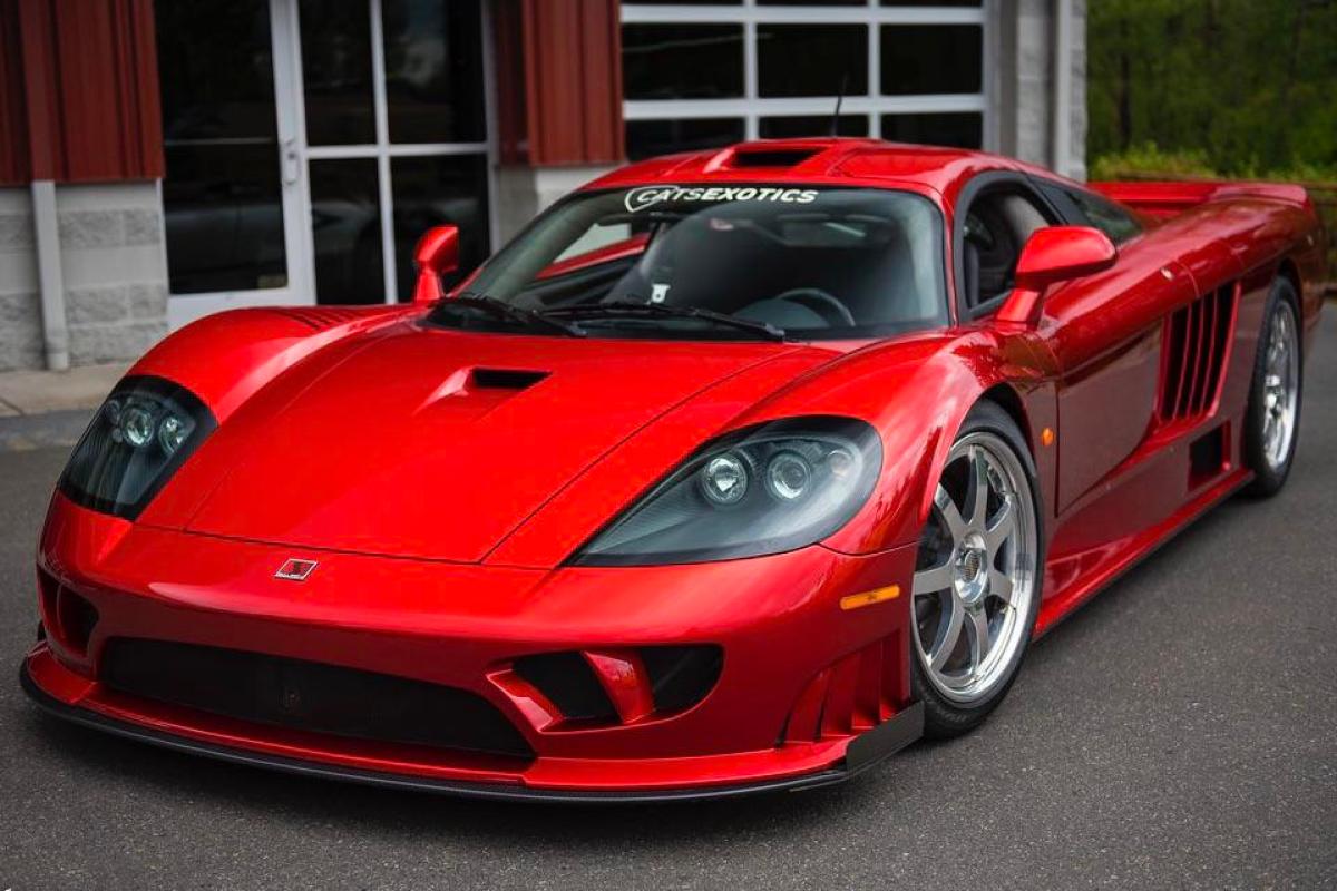 Машина Saleen s7