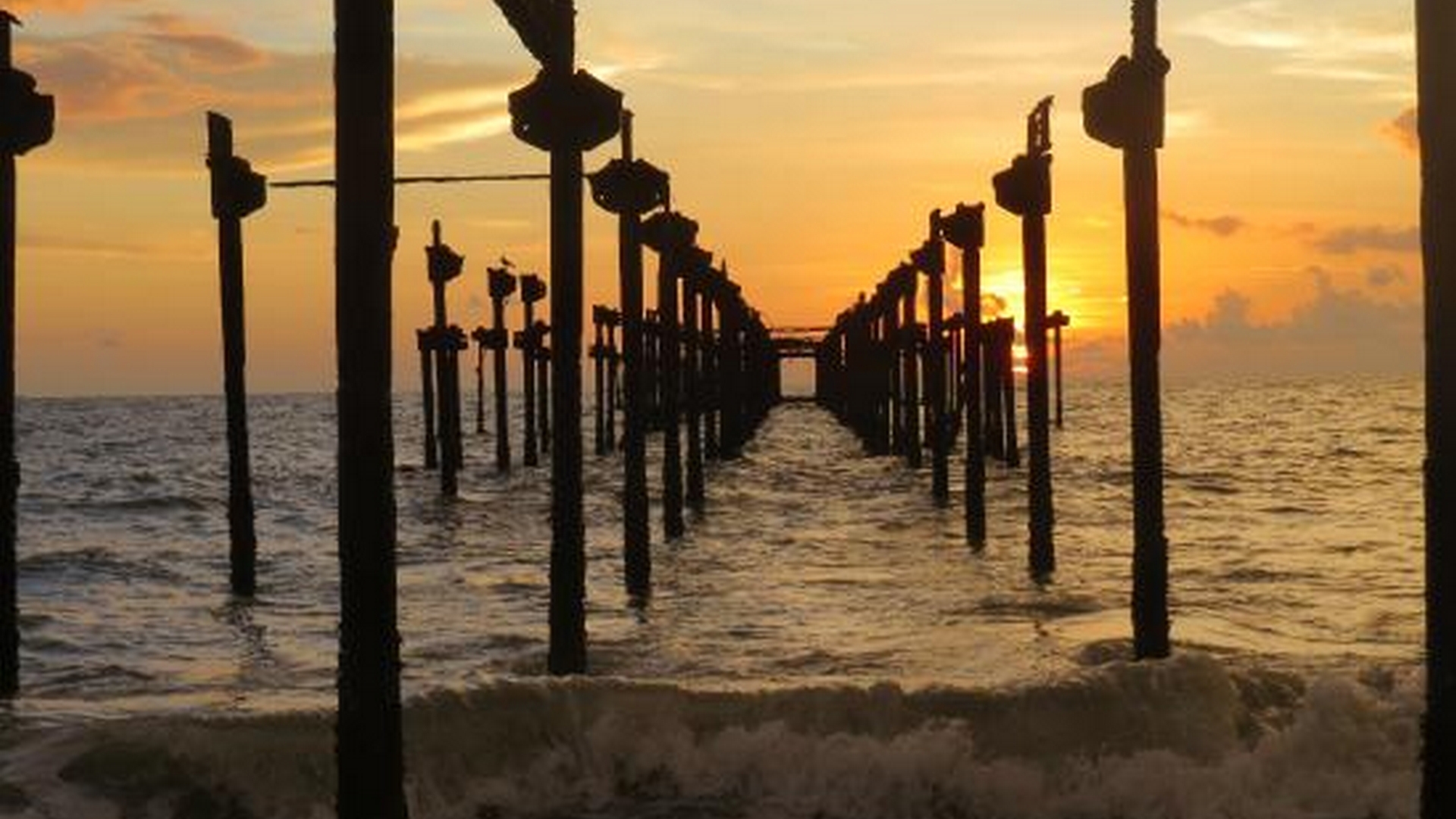 Alleppey beach- Photo, Timings, Things to Do, Reviews, Directions and Places to Visit