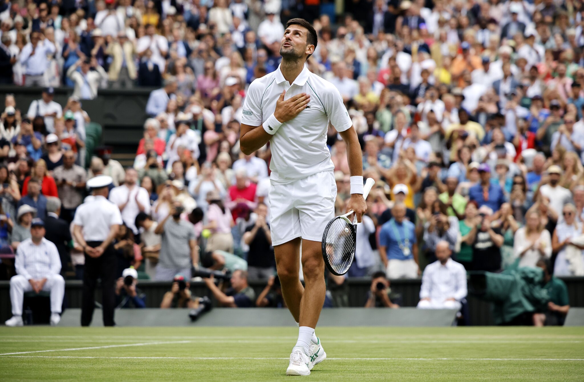 Novak Djokovic Beats Jannik Sinner at Wimbledon