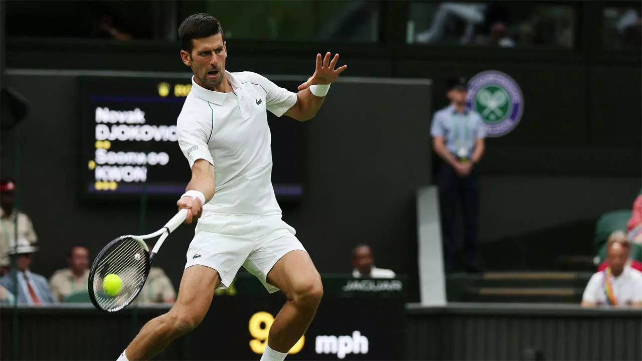 Novak Djokovic brings curtain up on Wimbledon