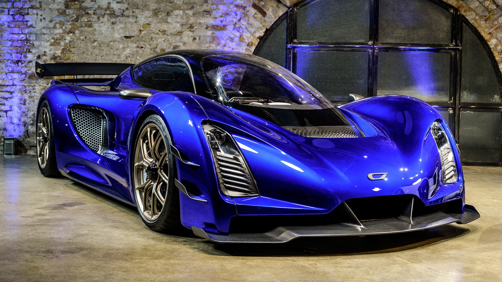 Czinger 21C Hybrid Hypercar Promises 0 60 MPH In 1.9 Seconds