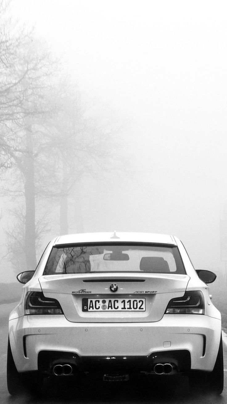 Voiture ( BMW ). Bmw cars, Bmw iphone wallpaper, Bmw
