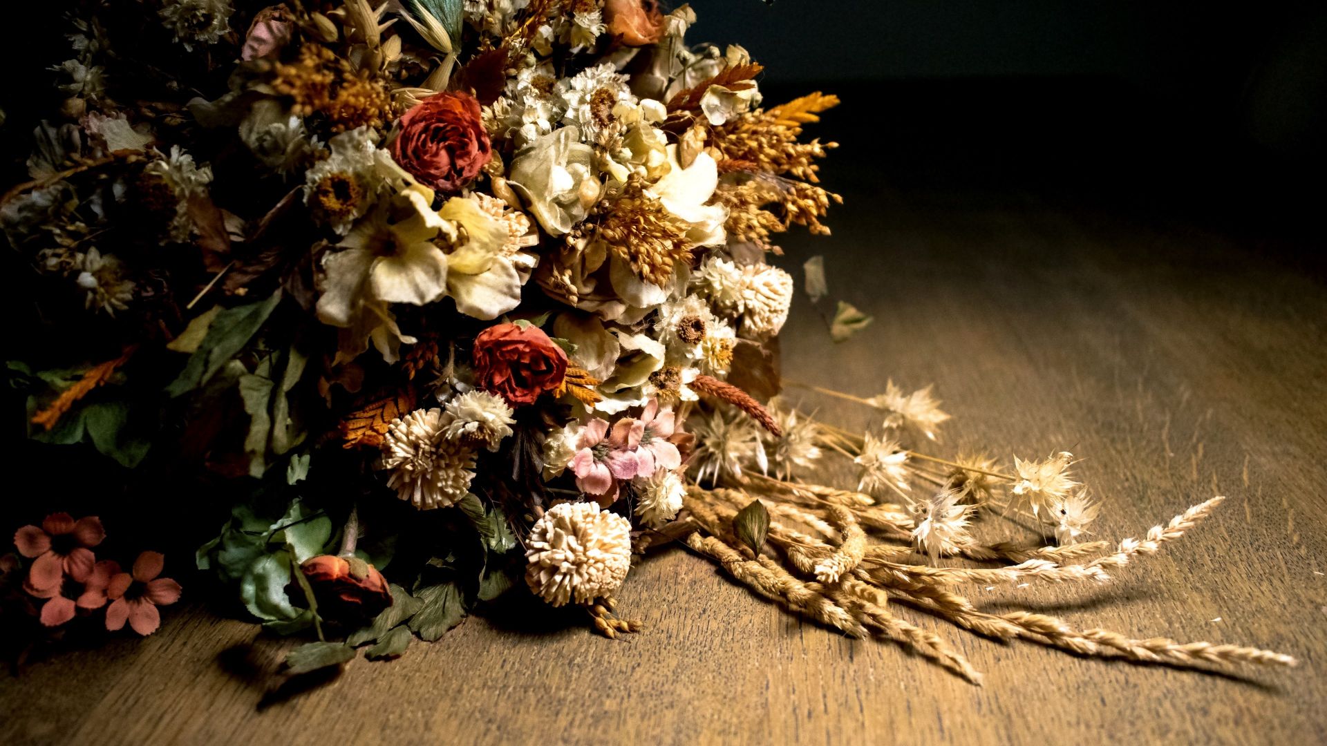 Free download Desktop Wallpaper Bouquet Of Dried Flowers HD Image Picture [1920x1080] for your Desktop, Mobile & Tablet. Explore Dried Flowers Desktop Wallpaper. Wallpaper Flowers, Background Flowers, Flowers Background