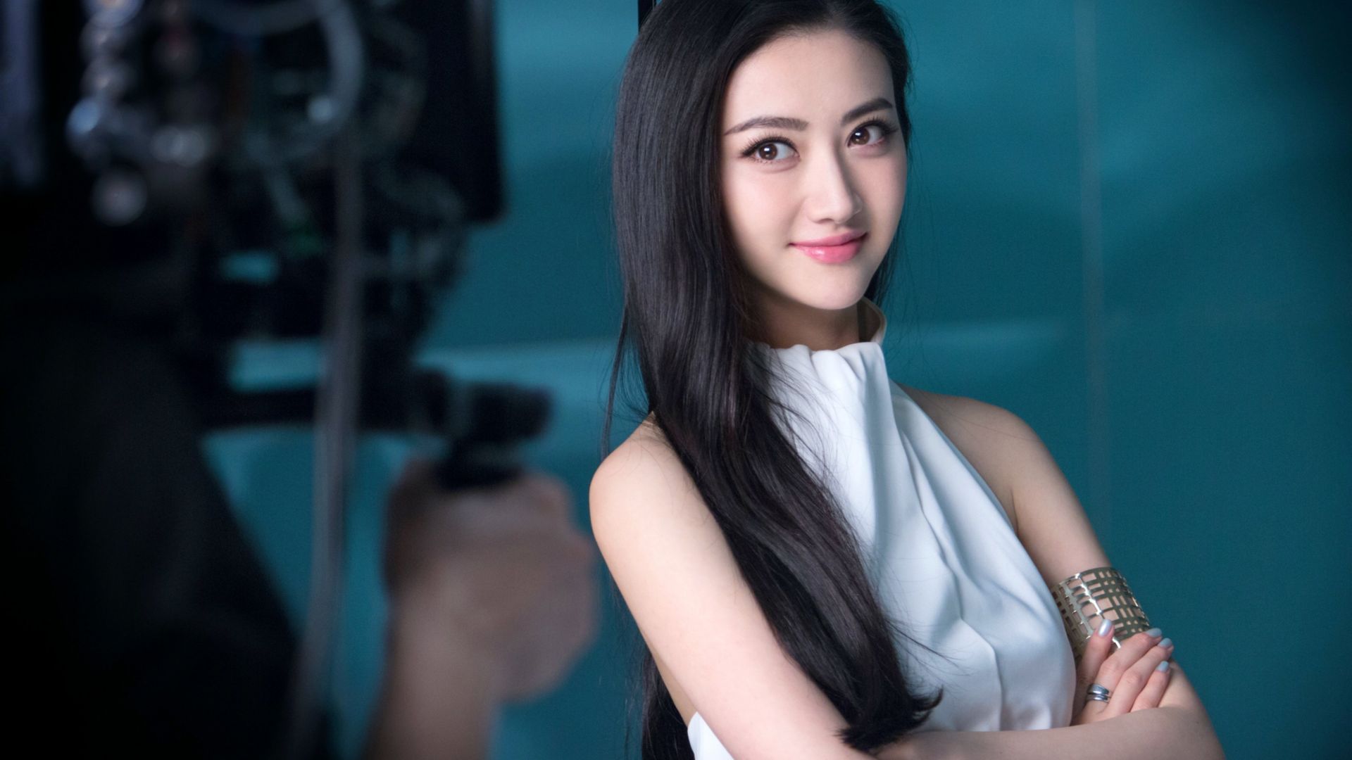 Desktop Wallpaper Jing Tian, Chinese Actress, Asian Celebrity, Celebrity, Smile, HD Image, Picture, Background, 082dc0