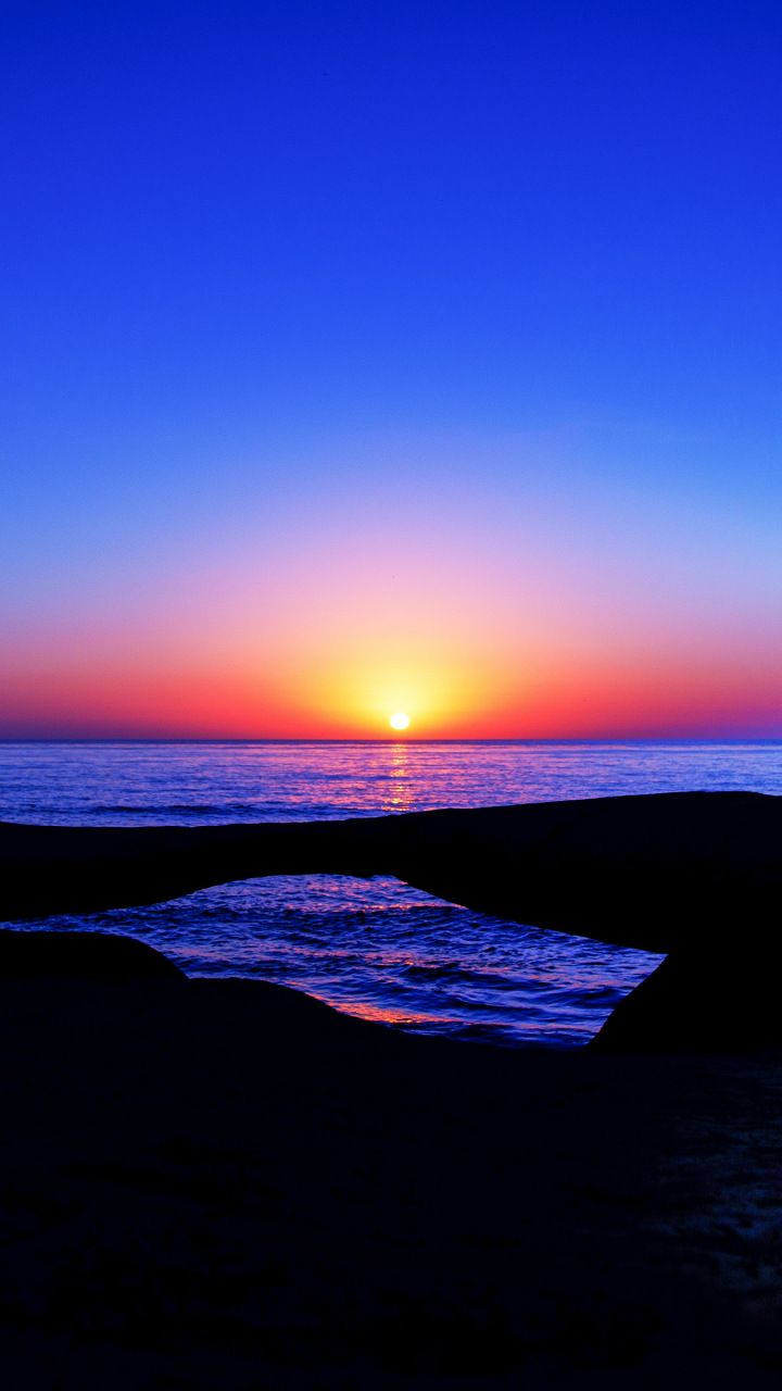 Sunset, blue, skyline, horizon, coast, 720x1280 wallpaper. Sunset wallpaper, Beach sunset wallpaper, Beautiful image nature