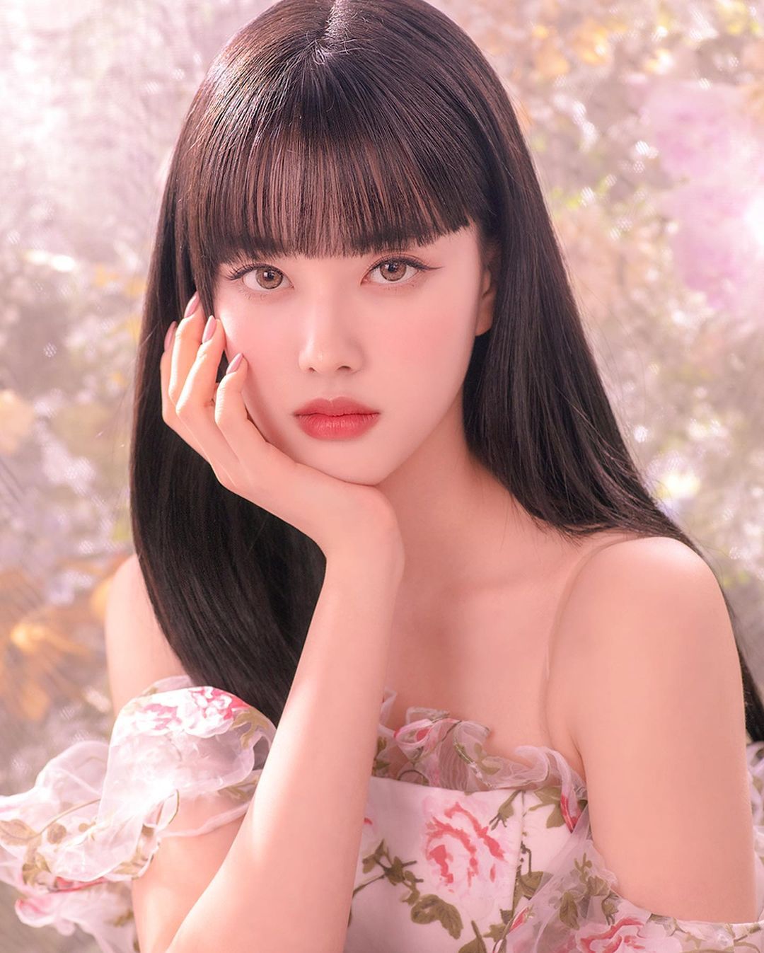 stayc pics. BEAUTIFUL MONSTER for Celluver Korea